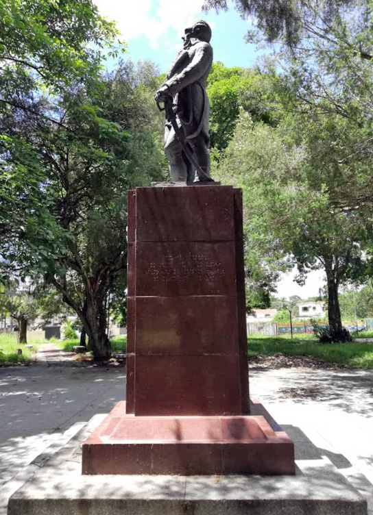 Escultura Generalísimo don Francisco de Miranda en el parque Guaparo, Valencia - Carabobo. Foto Lizett Álvarez, julio 2018.