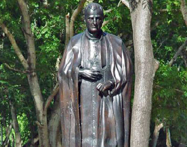 Estatua beato Juan Bautista Scalabrini