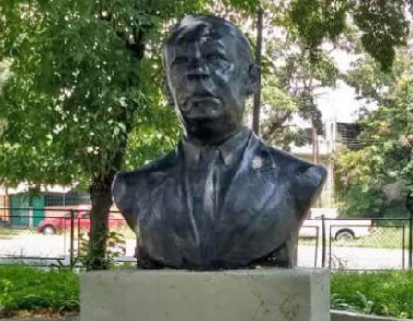 Busto de Enrique Bernardo Núñez